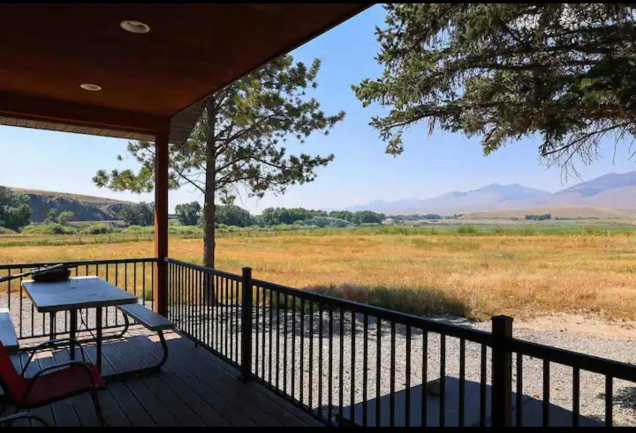 Sportsman Lodge Melrose Mt Butte ภายนอก รูปภาพ