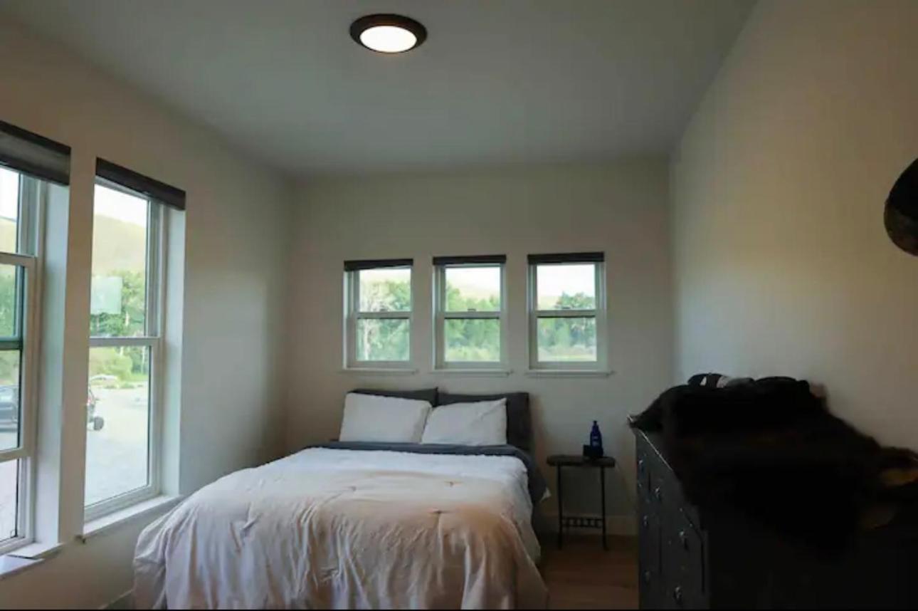 Sportsman Lodge Melrose Mt Butte ภายนอก รูปภาพ